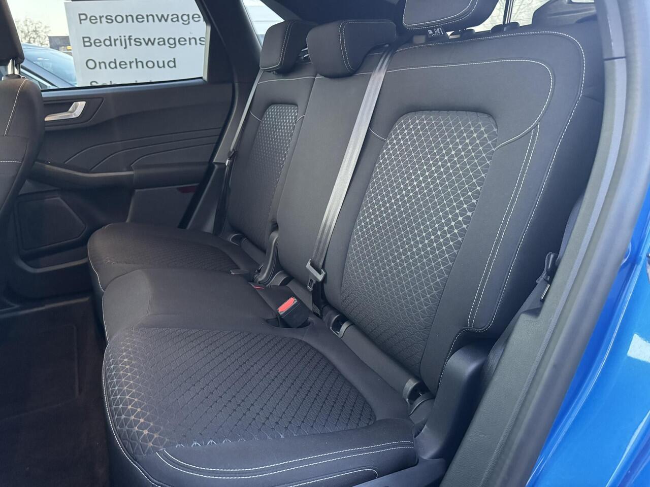 Ford KUGA 2.5 PHEV Titanium 243pk | Orig. NL auto | Adaptive cruise control | Wegklapbare trekhaak | Winter Pack | 2.100kg trekgewicht