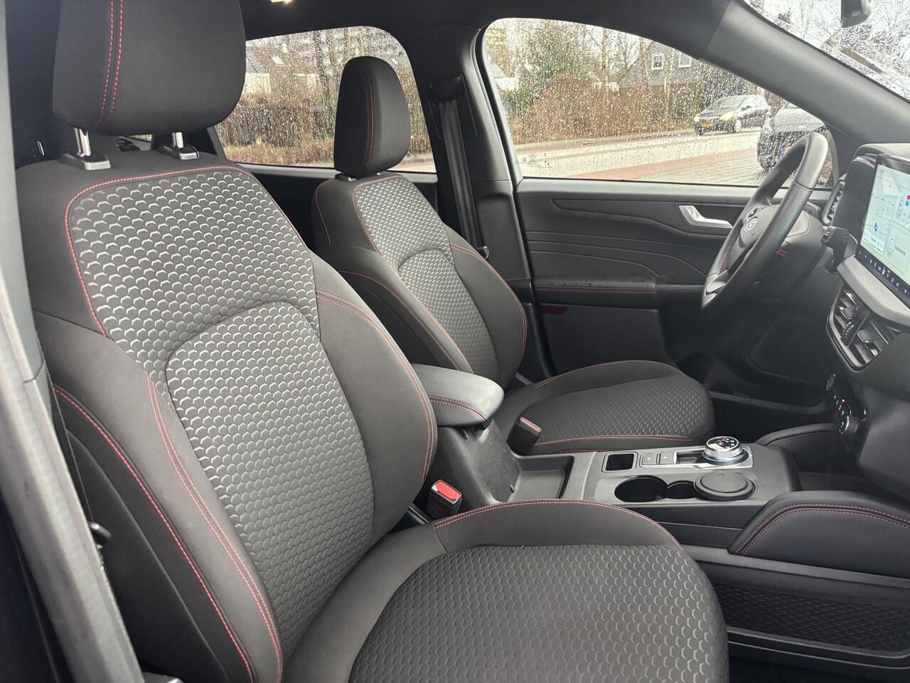 Ford KUGA 2.5 FHEV ST-Line |SCI| 190pk | Winterpack | Achteruitrijcamera | SYNC 4 Navigatie | All Weatherbanden | Geen stekker nodig