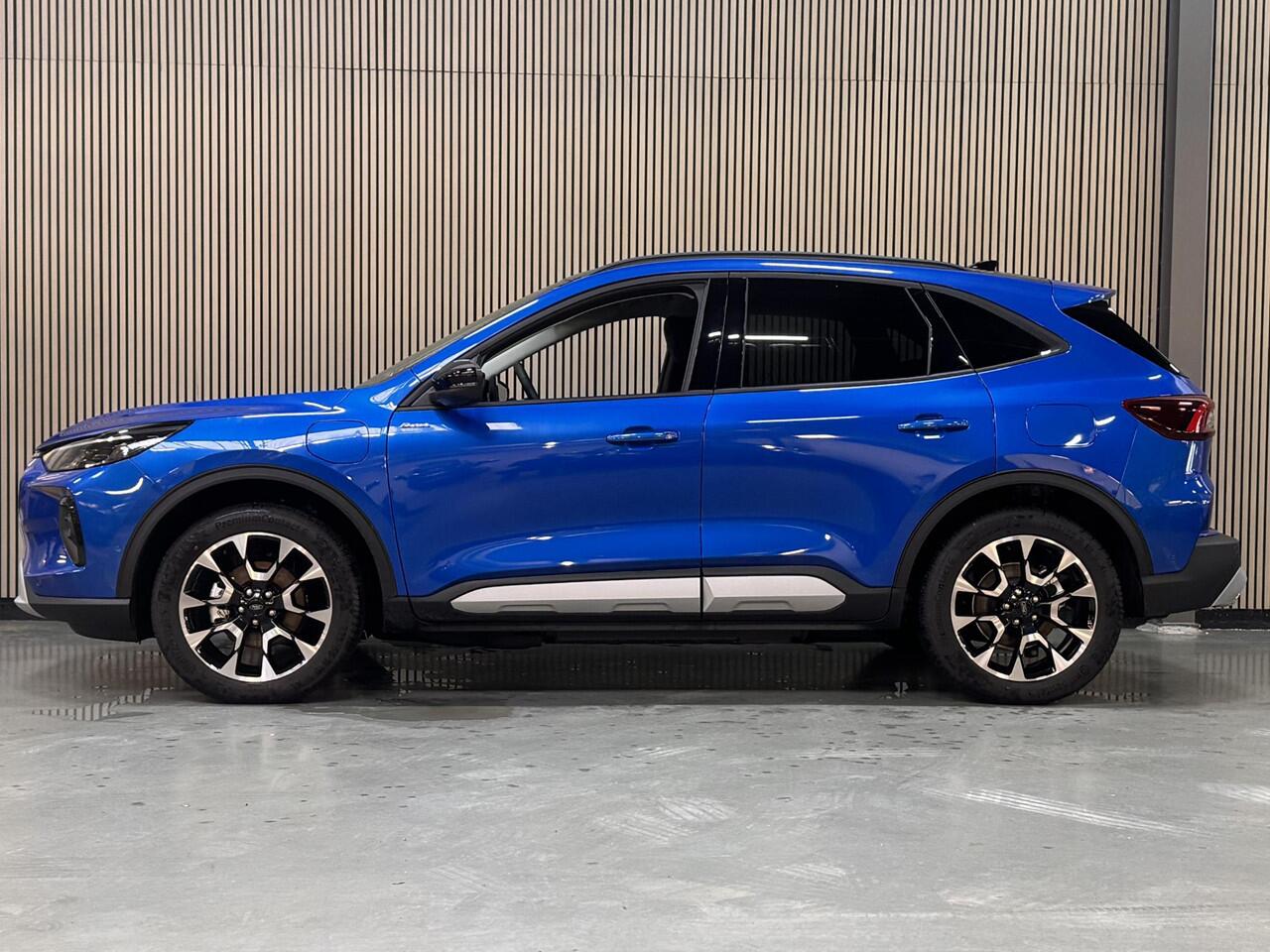 Ford KUGA PHEV 243pk Active X Trekhaak Winter Techno Parking pack Head Up Display 19" LM Fabrieksgarantie