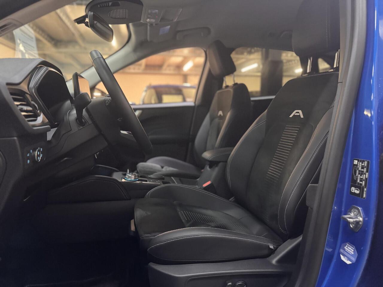 Ford KUGA PHEV 243pk Active X Trekhaak Winter Techno Parking pack Head Up Display 19" LM Fabrieksgarantie