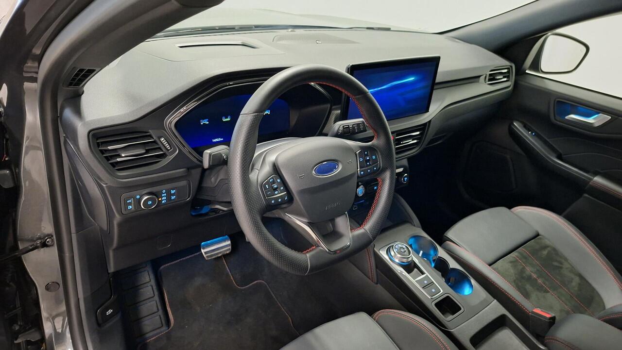 Ford KUGA 2.5 PHEV ST-Line X + Trekhaak * Panoramadak * Winter Pack * Matrix LED * B&O * Head Up Display *