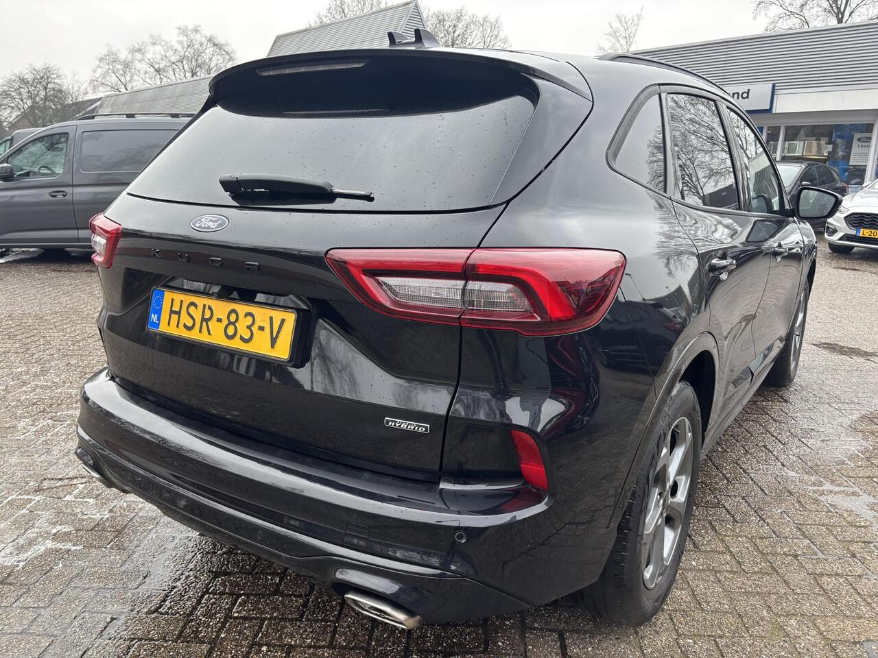 Ford KUGA 2.5 PHEV ST-Line SCI | Orig. NL Auto | Wegklapbare trekhaak | Winter Pack | Nieuw model