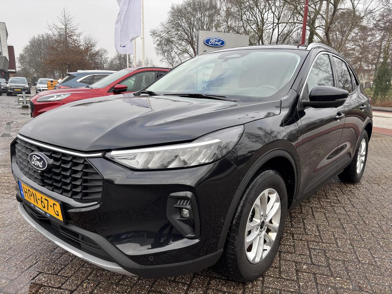 Ford KUGA 2.5 PHEV Titanium SCI |243pk | Orig. NL Auto | Wegklapbare trekhaak | Winter Pack | Adapitve cruise control | 2.100kg Trekgewicht