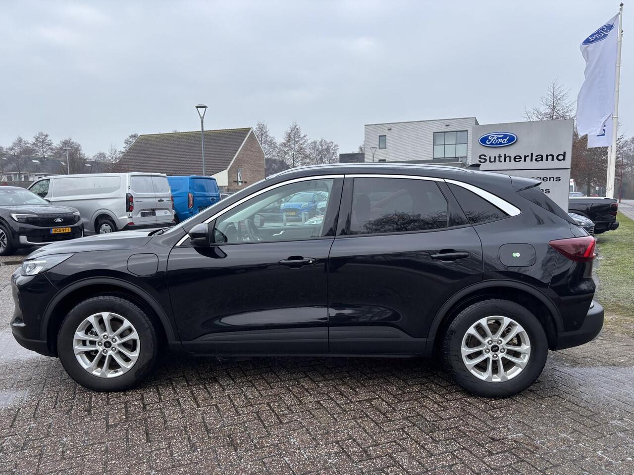 Ford KUGA 2.5 PHEV Titanium SCI |243pk | Orig. NL Auto | Wegklapbare trekhaak | Winter Pack | Adapitve cruise control | 2.100kg Trekgewicht