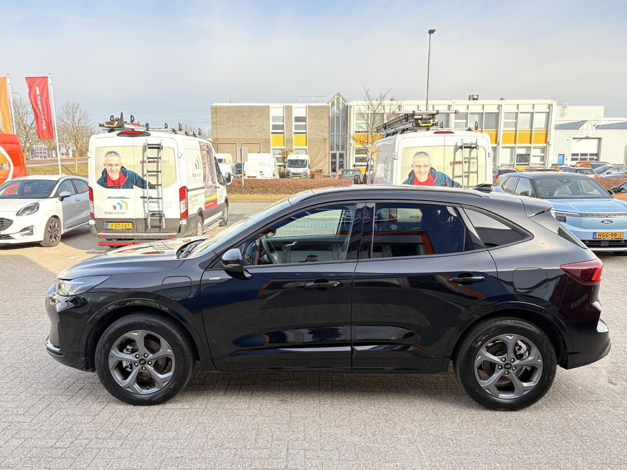 Ford KUGA 2.5 PHEV ST-Line | Orig. NL Auto | Panoramadak | Winter Pack | Head up Display | Adaptive LED