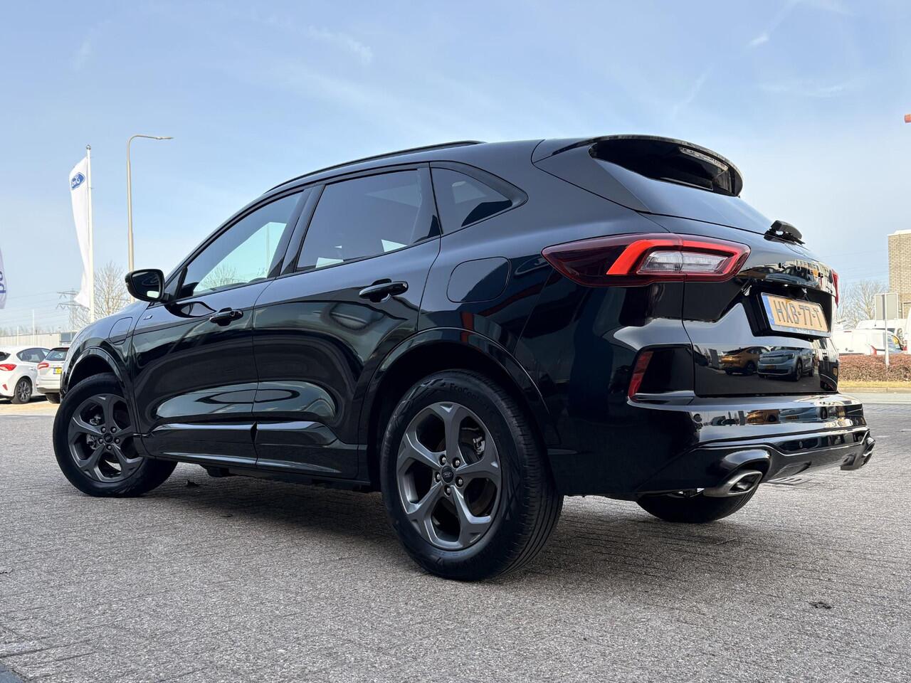 Ford KUGA 2.5 PHEV ST-Line | Orig. NL Auto | Panoramadak | Winter Pack | Head up Display | Adaptive LED