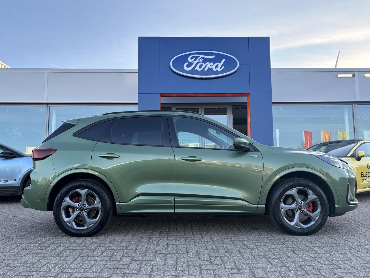 Ford KUGA 2.5 PHEV ST-Line X | Orig. NL Auto | Wegklapbare trekhaak (elektrisch bedienbaar) | Winter Pack | AGR-stoelen | Bang&Olufsen | Elektrische achterklep