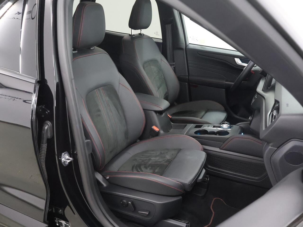 Ford KUGA 2.5 PHEV ST-Line X | Elekt. inklapbare Trekhaak | Panoramadak | Winterpakket | Head Up | Matrix Led | Cruise Control Adaptief |