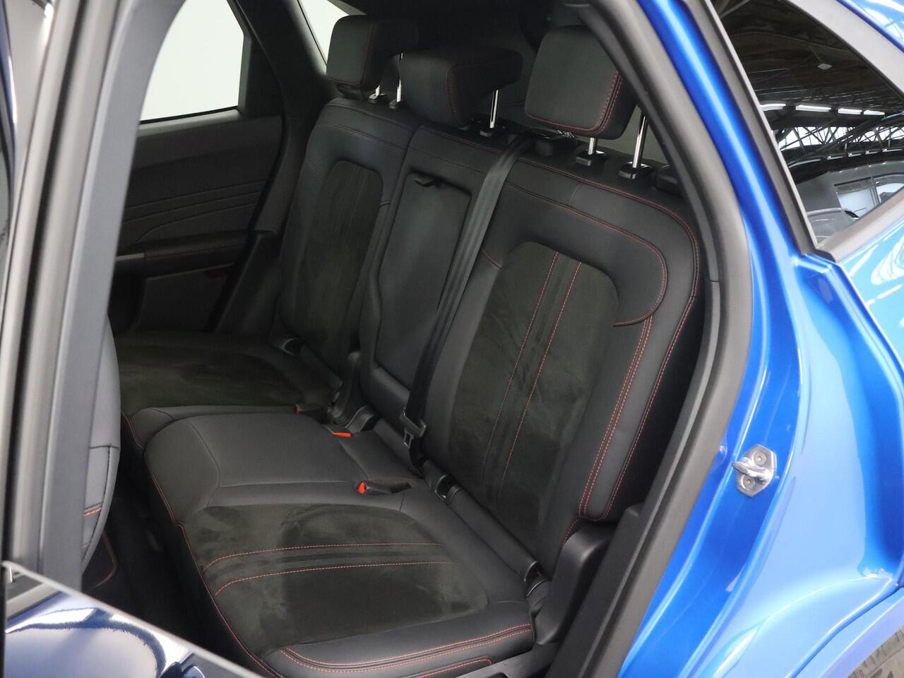 Ford KUGA 2.5 PHEV ST-Line X | Elekt. inklapbare Trekhaak | Panoramadak | Winterpakket | Head Up | Matrix Led | Cruise Control Adaptief |