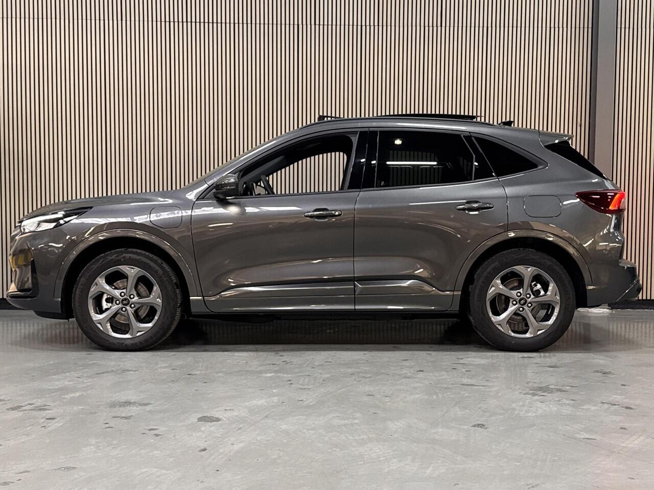 Ford KUGA 2.5 PHEV 243pk ST-Line Panoramadak Winter pack Navi Camera Privacy Glass Fabrieksgarantie tot 3-6-2027