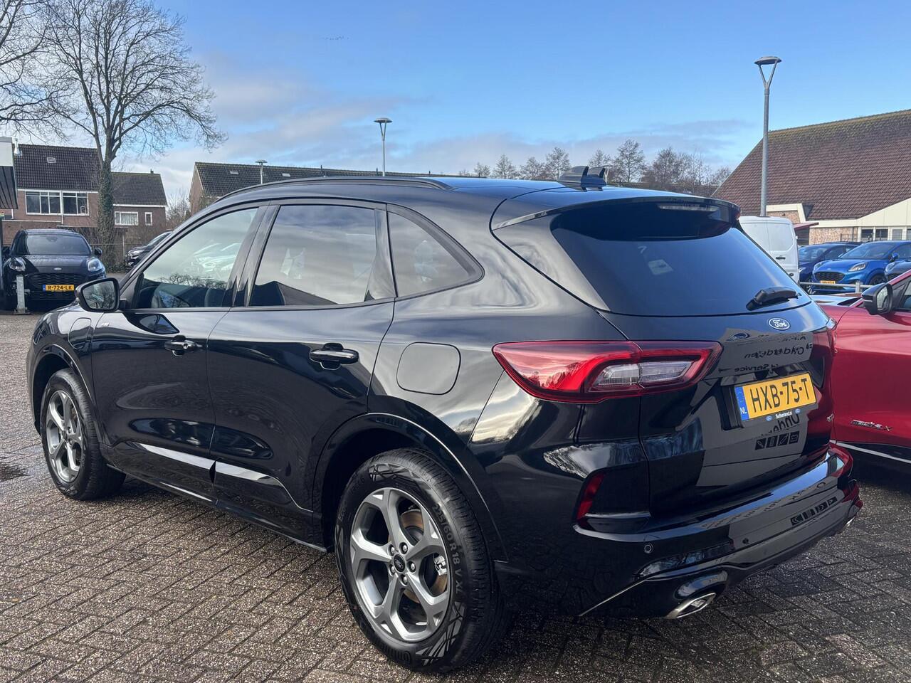 Ford KUGA 2.5 PHEV ST-Line | SCI | Orig. NL Auto | Wegklapbare trekhaak (elektrisch bedienbaar) | Winter Pack | Agate Black (Premium Metallic)