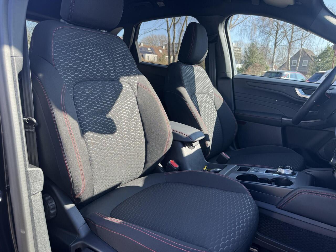 Ford KUGA 2.5 FHEV ST-Line | SCI | 190pk | Winterpack | Achteruitrijcamera | SYNC 4 Navigatie | All Weatherbanden | Geen stekker nodig