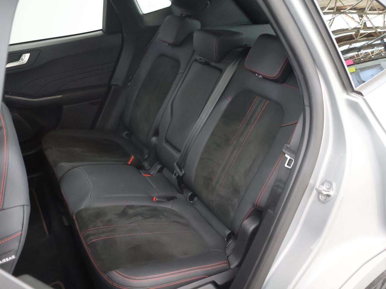 Ford KUGA 2.5 PHEV ST-Line X | Elekt. inklapbare Trekhaak | Panoramadak | Winterpakket | Head Up | Matrix Led | Cruise Control Adaptief |