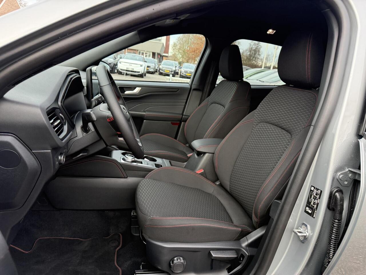 Ford KUGA 2.5 PHEV ST-Line | SCI |243pk | Driver Assistance Pack | Winterpack | Trekhaak Wegklapbaar | 19 inch Licht metaal | 2.100kg Trekgewicht