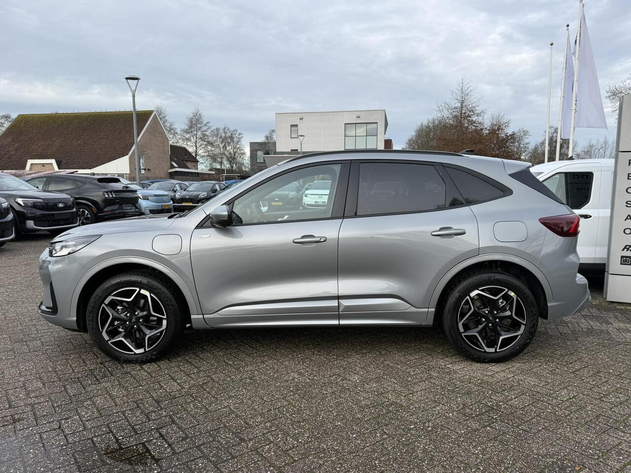 Ford KUGA 2.5 PHEV ST-Line | SCI |243pk | Driver Assistance Pack | Winterpack | Trekhaak Wegklapbaar | 19 inch Licht metaal | 2.100kg Trekgewicht