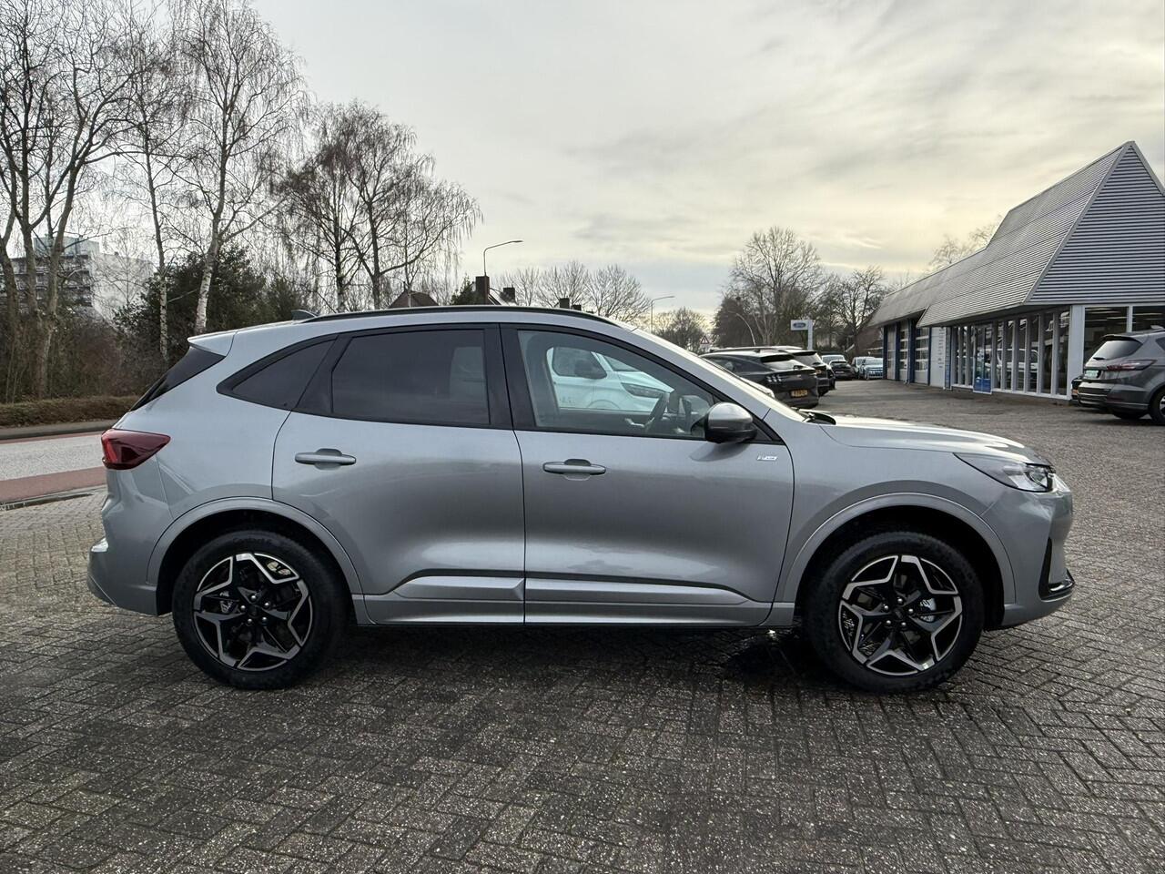 Ford KUGA 2.5 PHEV ST-Line | SCI |243pk | Driver Assistance Pack | Winterpack | Trekhaak Wegklapbaar | 19 inch Licht metaal | 2.100kg Trekgewicht