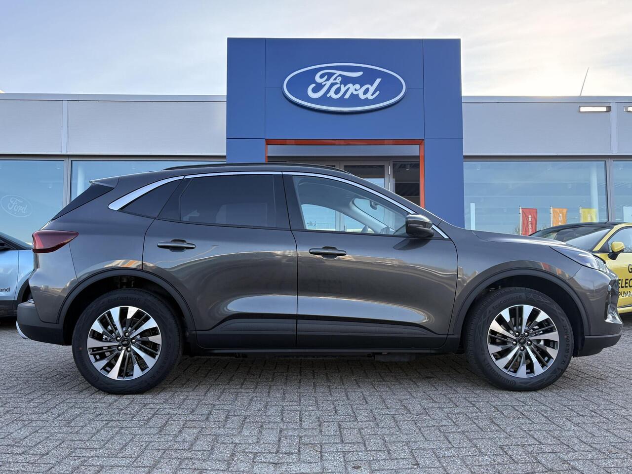 Ford KUGA 2.5 PHEV Titanium 243pk | Driver Assistance Pack | Winterpack | Wegklapbare Trekhaak | 18 inch Licht metalen velgen