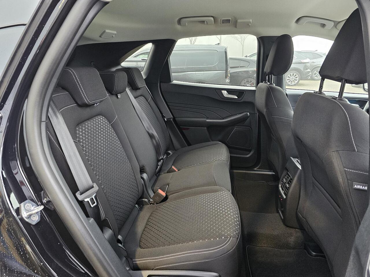 Ford KUGA 2.5 PHEV Titanium 243pk | Driver Assistance Pack | Winterpack | Wegklapbare Trekhaak | 18 inch Licht metalen velgen