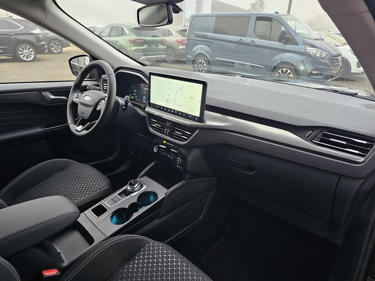 Ford KUGA 2.5 PHEV Titanium 243pk | Driver Assistance Pack | Winterpack | Wegklapbare Trekhaak | 18 inch Licht metalen velgen