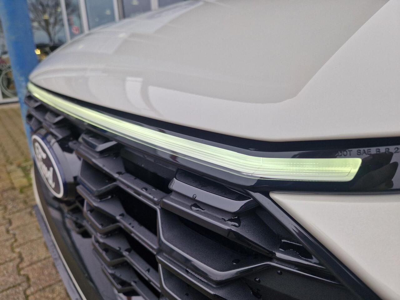 Ford KUGA 2.5 PHEV Sound Edition 243pk | Ford Voorraad | Panorama Dak | 20 inch Lichtmetaal | Winterpack | Matrix LED | Driver Assistance Pack