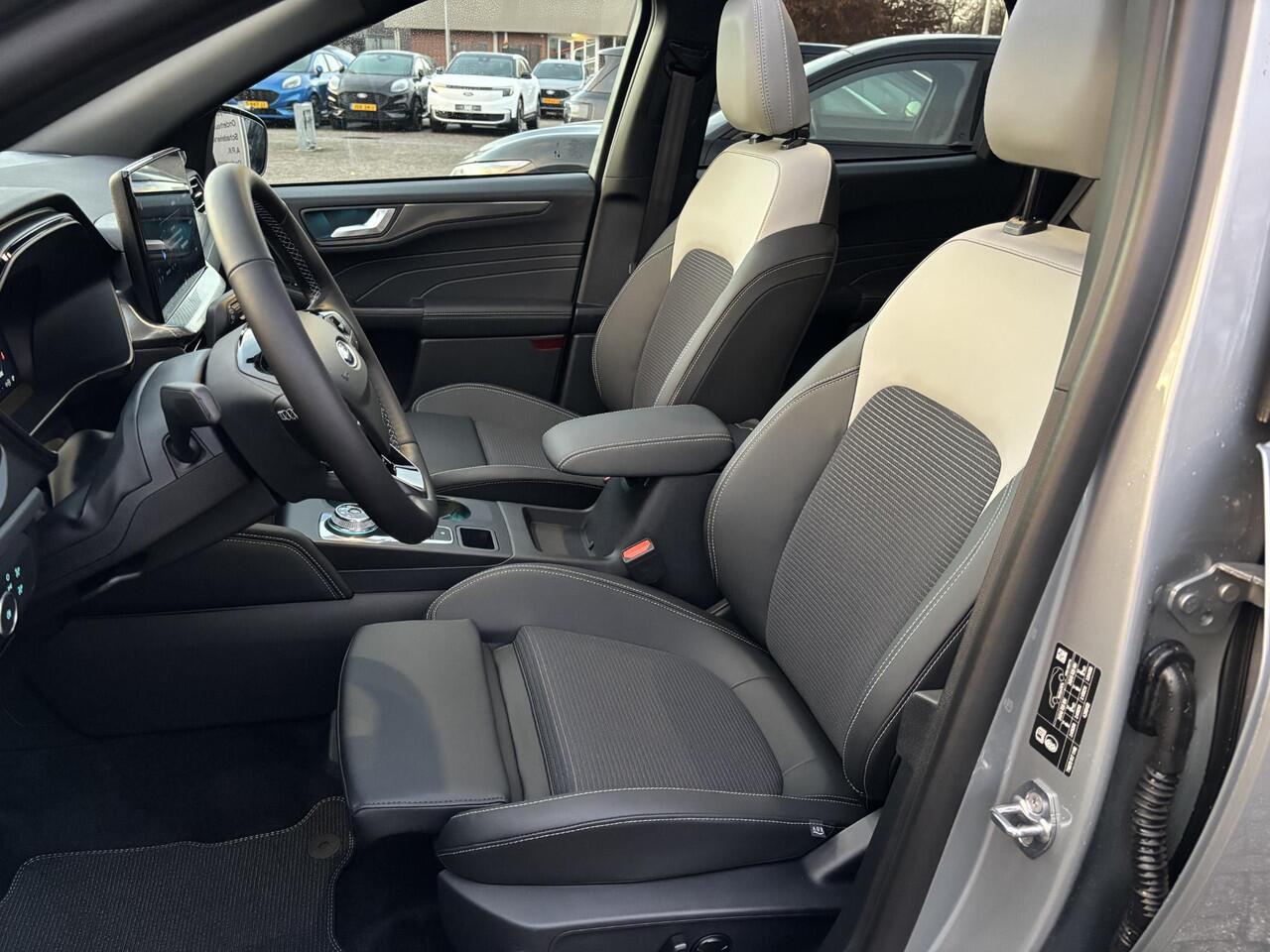 Ford KUGA 2.5 PHEV Sound Edition | SCI | 243pk | Ford Voorraad | Panorama Dak | 20 inch Lichtmetaal | Winterpack | Matrix LED | Driver Assistance Pack