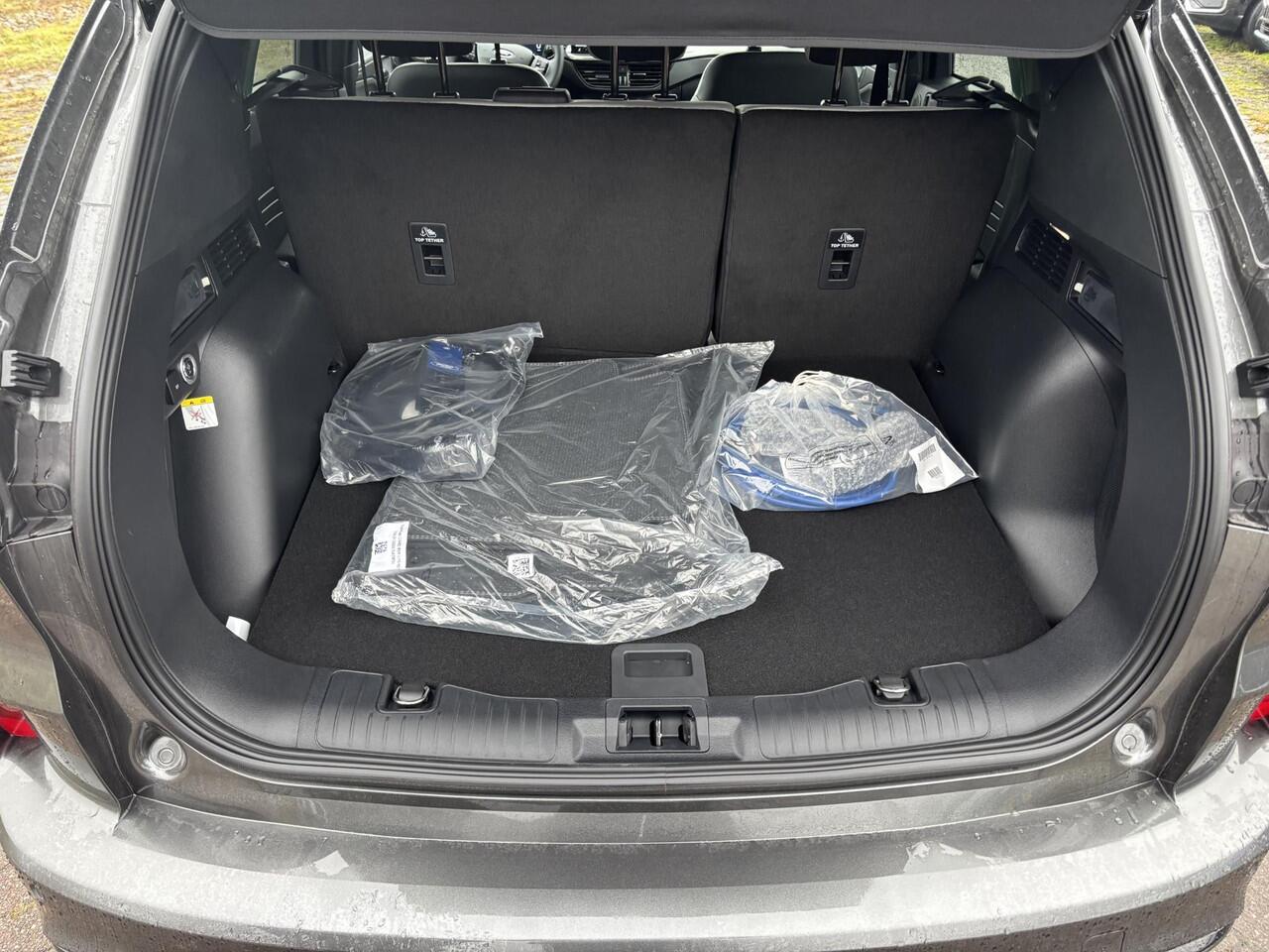 Ford KUGA 2.5 PHEV Sound Edition | 243pk | Ford Voorraad | Panorama Dak | 20 inch Lichtmetaal | Winterpack | Matrix LED | Driver Assistance Pack