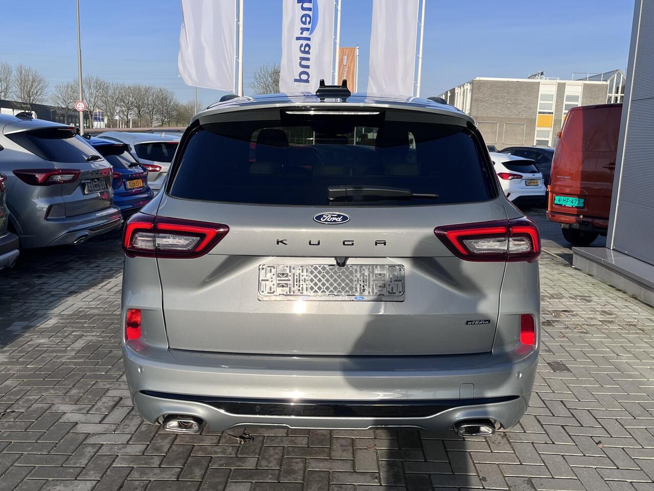 Ford KUGA 2.5 PHEV Sound Edition 243pk | Ford Voorraad | Panorama Dak | 20 inch Lichtmetaal | Winterpack | Matrix LED | Driver Assistance Pack