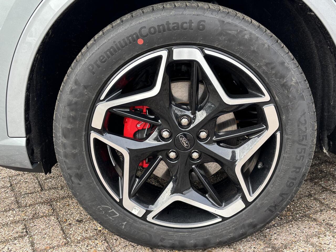 Ford KUGA 2.5 PHEV ST-Line X | SCI | 243pk Adaptieve Cruise | Winterpack | 19 inch | B&O Audio | Elek Achterklep | 2.100kg Trekgewicht