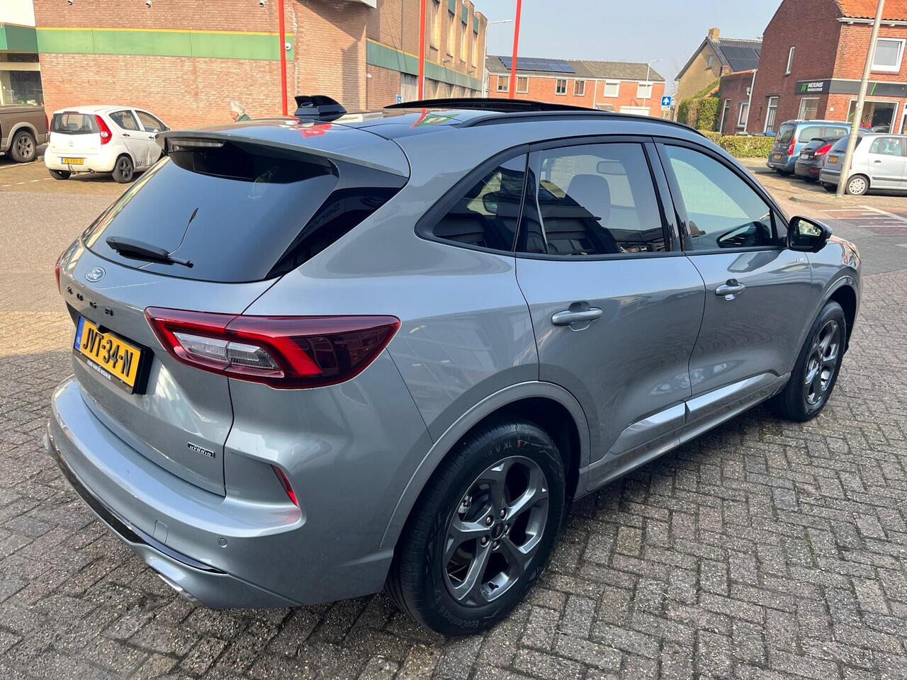 Ford KUGA 2.5 PHEV ST-Line l Panoramadak l Wegklapbare trekhaak l Winterpack l Driver Assistance Pack l