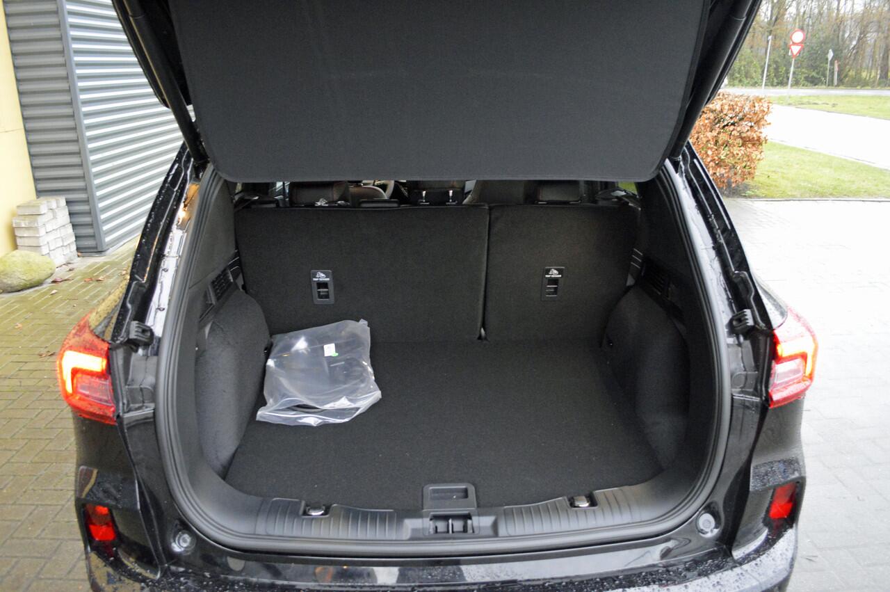 Ford KUGA 2.5 Phev 242 pk ST-line X Panoramadak, technopack, camera, winterpack, trekhaak, agr stoelen incl mem, lederen bekl, B&O sound