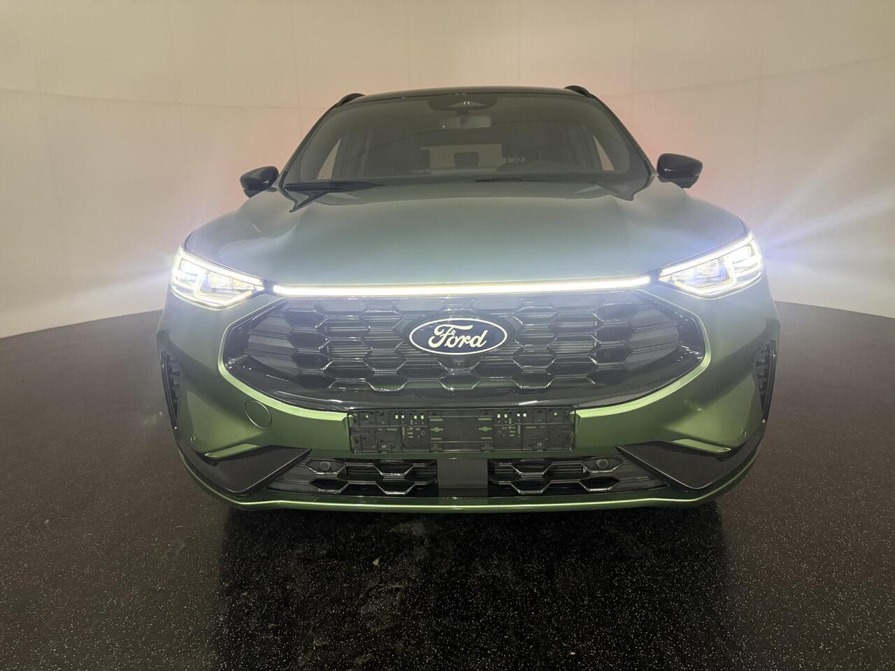 Ford KUGA 2.5 PHEV ST-Line X 243 PK | Black Pack | Pano Dak | Matrix Led Koplampen | Winter Pack | Trekhaak | AGR Stoelen