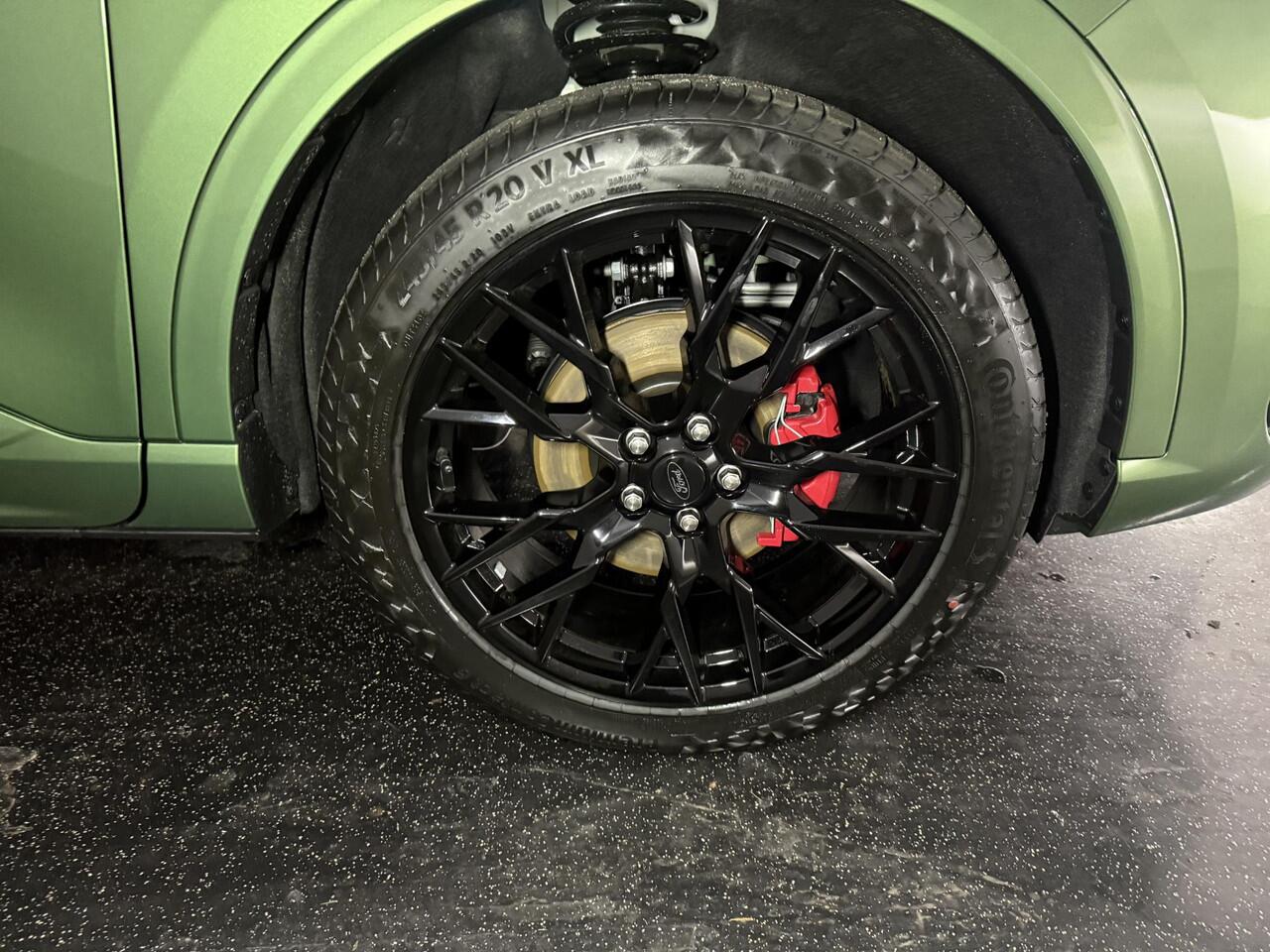 Ford KUGA 2.5 PHEV ST-Line X 243 PK | Black Pack | Pano Dak | Matrix Led Koplampen | Winter Pack | Trekhaak | AGR Stoelen