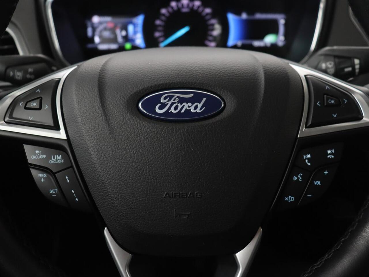 Ford MONDEO 2.0 IVCT HEV Titanium X | Leder | Stoelverwarming | Camera | Adaptive cruise | Memory | Carplay | Full LED | Keyless | Navigatie | Park Assist | Dodehoek detectie | Climate control