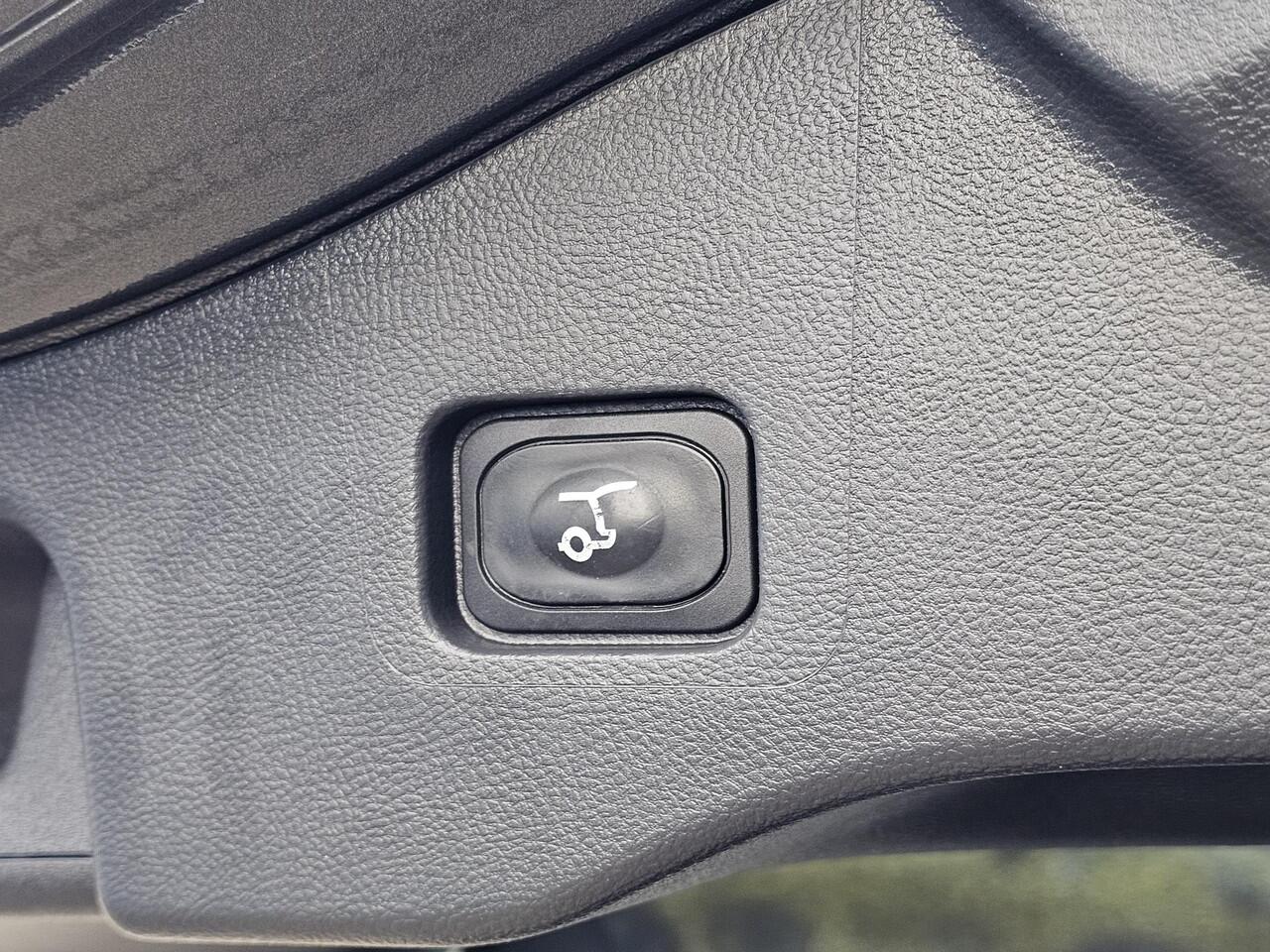 Ford MONDEO Wagon 2.0 IVCT HEV Titanium Adaptive cruise control | Trekhaak wegklapbaar | Climate control | Winterpack | Zeer nette auto!