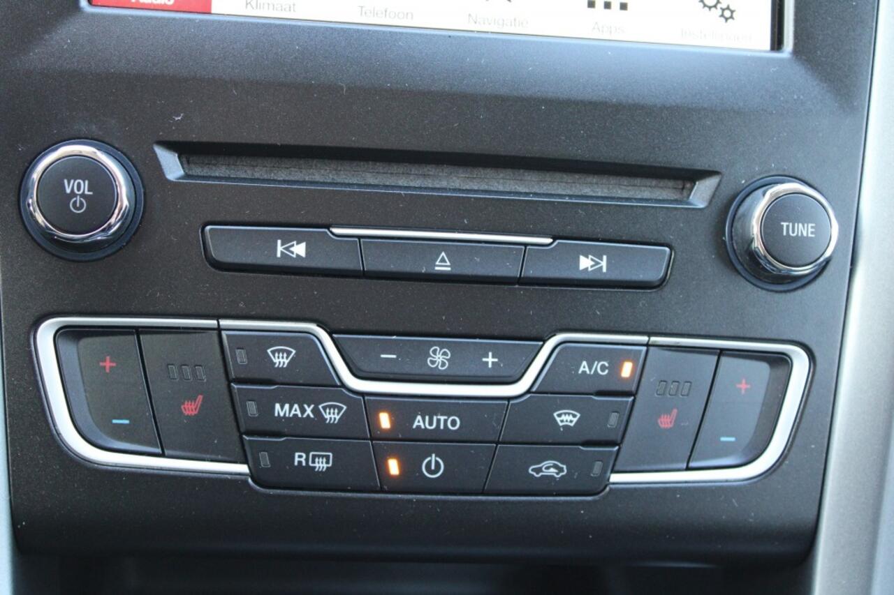 Ford MONDEO Wagon 1.5 165pk Titanium ECC/cruise/carplay/navi/PDC/camera