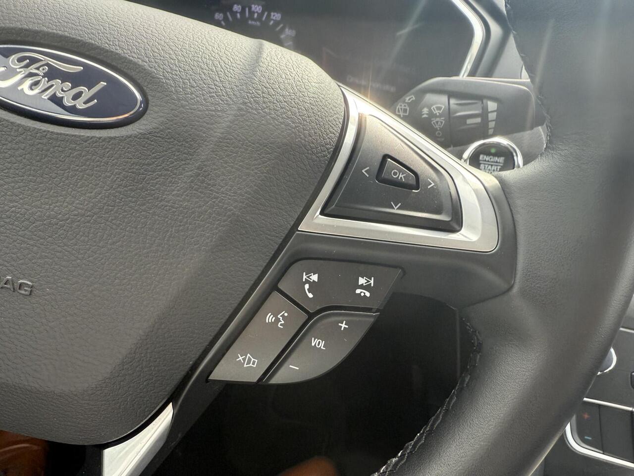 Ford MONDEO Wagon 2.0 IVCT HEV Titanium 187pk Cruise Control | Navigatie | Apple Carplay / Android Auto | Climate control | Extra Winterbanden set!