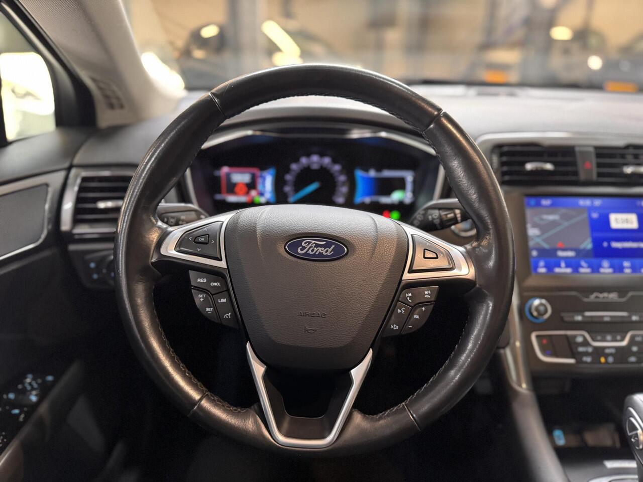 Ford MONDEO 2.0 IVCT HEV 187pk Hybride Automaat Titanium Trekhaak Parking pack Dealeronderhouden 1e eigenaar Wagon