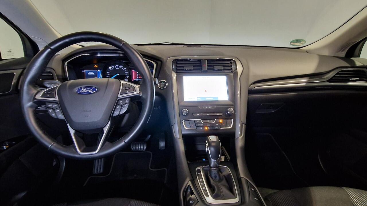 Ford MONDEO 2.0 IVCT HEV Titanium | Navigatie | Stoel verw. | Climate control