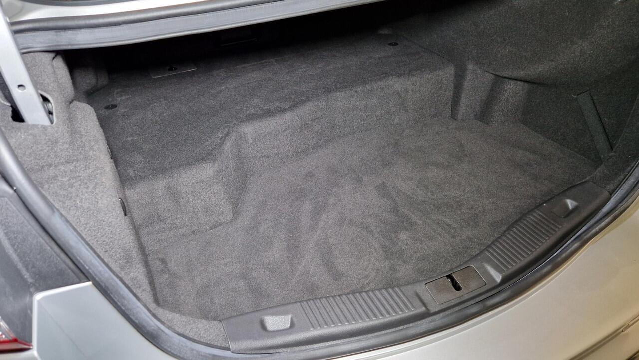 Ford MONDEO 2.0 IVCT HEV Titanium | Navigatie | Stoel verw. | Climate control