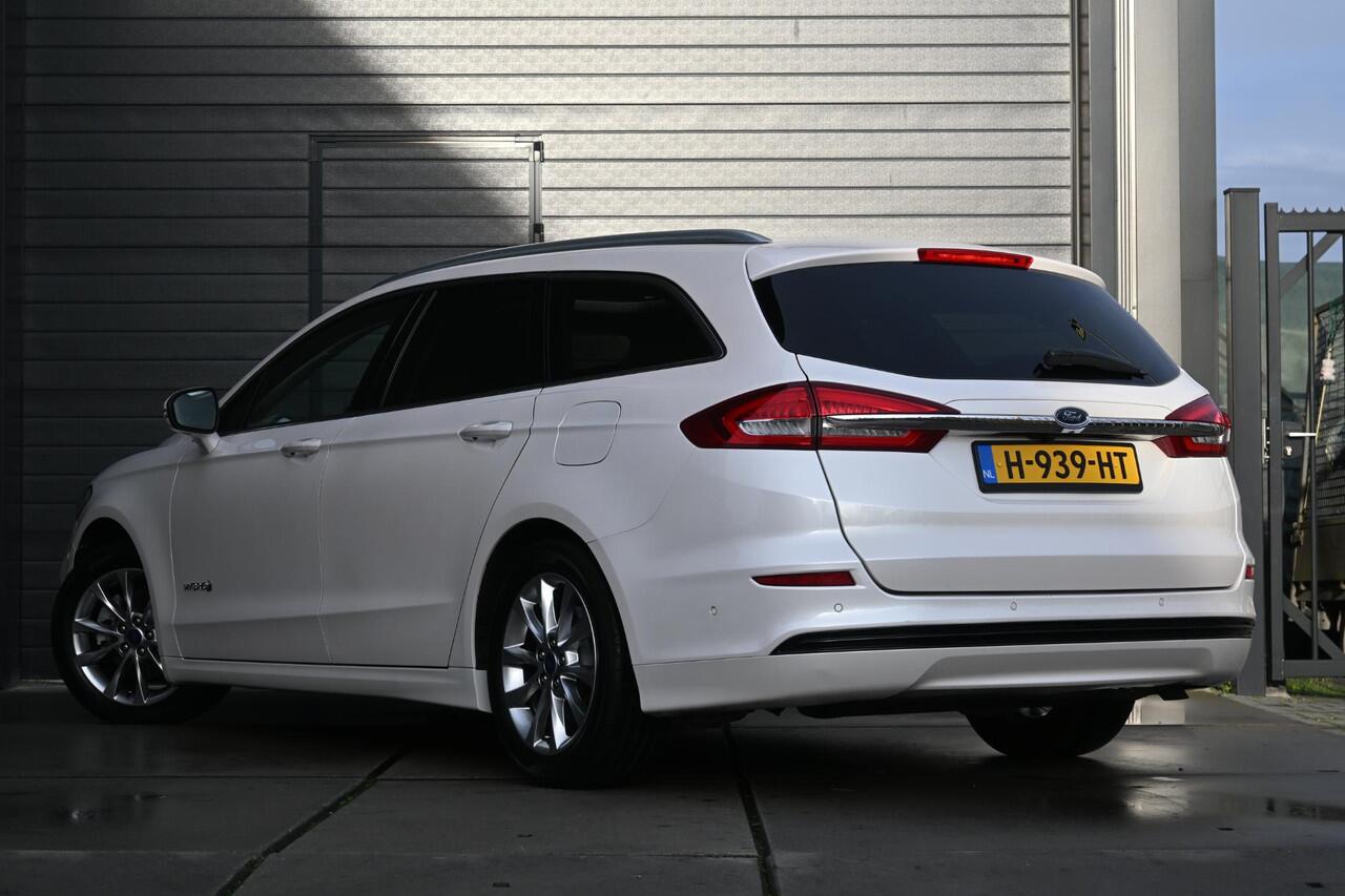 Ford MONDEO Wagon 2.0 IVCT HEV Titanium | SCHUIF/KANTELDAK | CAMERA | STOELVERWARMING | NAVI | CRUISE CONTROL | CLIMATE CONTROL | PDC | LMV