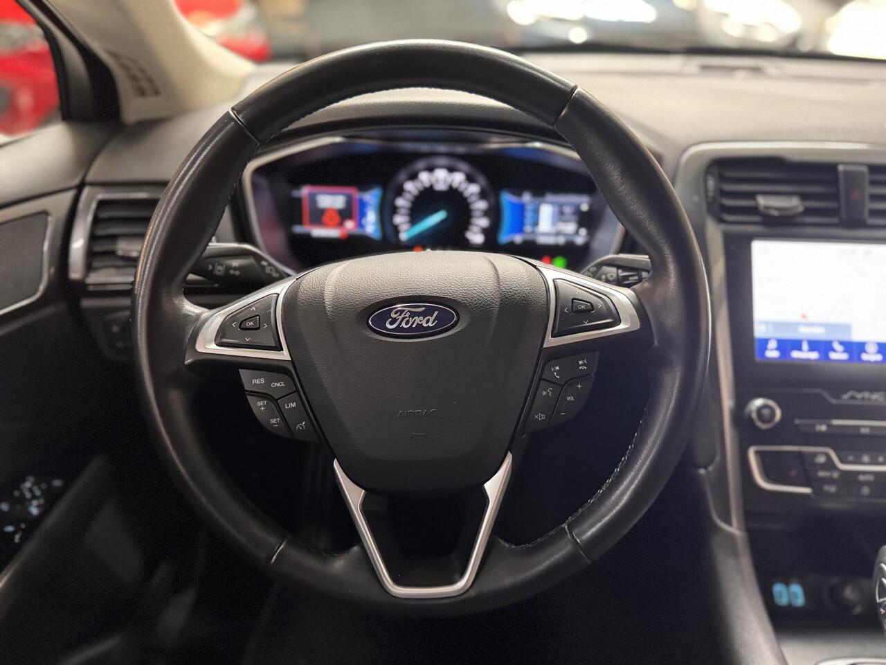 Ford MONDEO 2.0 IVCT HEV 187pk Hybride Automaat Titanium Navi Winter pack Dealeronderhouden Wagon