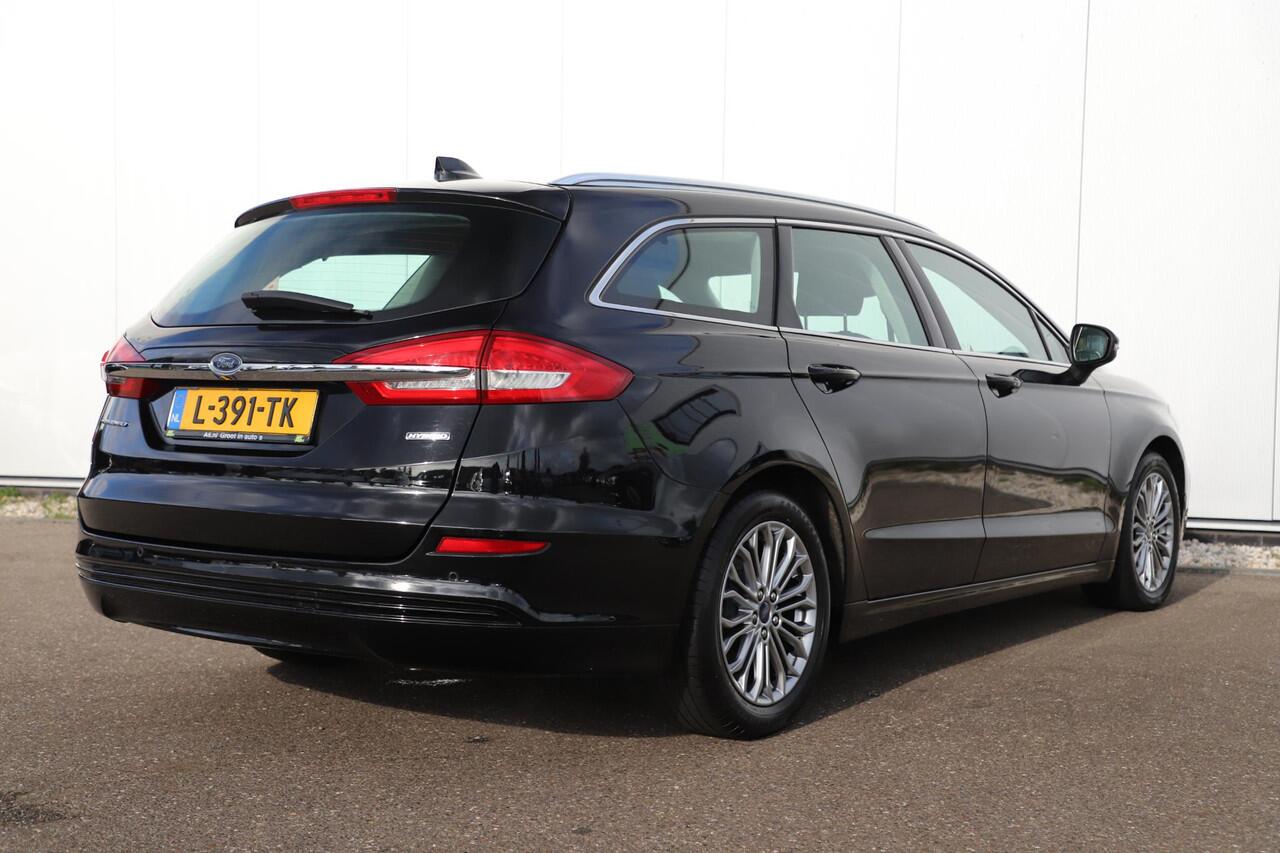 Ford MONDEO Wagon 2.0 IVCT HEV Titanium 17 inch LMV Carplay Android Navigatie Climate Cruise Control Stoelverwarming Parkeersensor