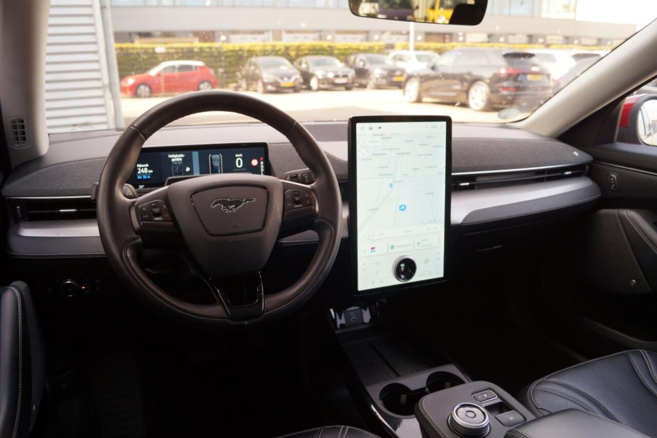 Ford MUSTANG RWD 75kWh -PANO-LEER-CAM-ECC-B&O-