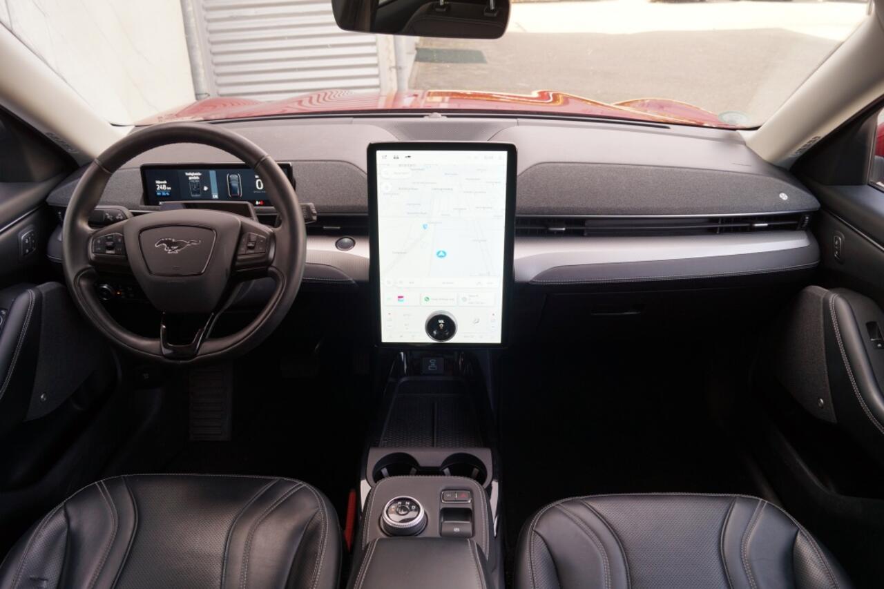 Ford MUSTANG RWD 75kWh -PANO-LEER-CAM-ECC-B&O-