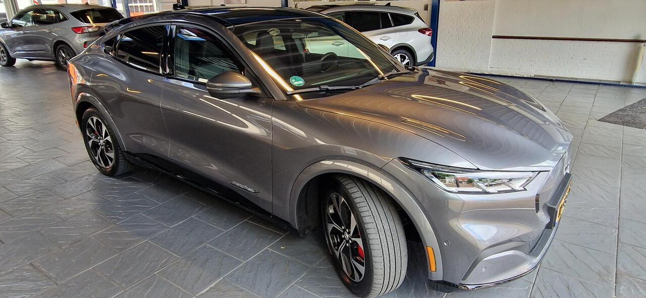 Ford MUSTANG Mach-E Extended First Edition AWD 98 kWh Garantie t/m juni 2028!!!