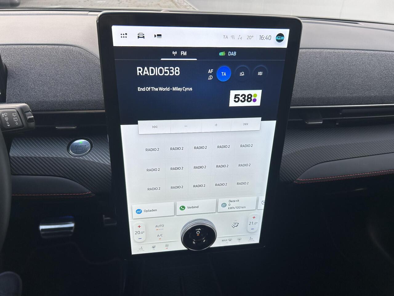 Ford MUSTANG Mach-E AWD 75 kWh / Navigatie / Panorama dak / Achterklep Elektrisch / Cruise Control Adaptief / Climate Control /