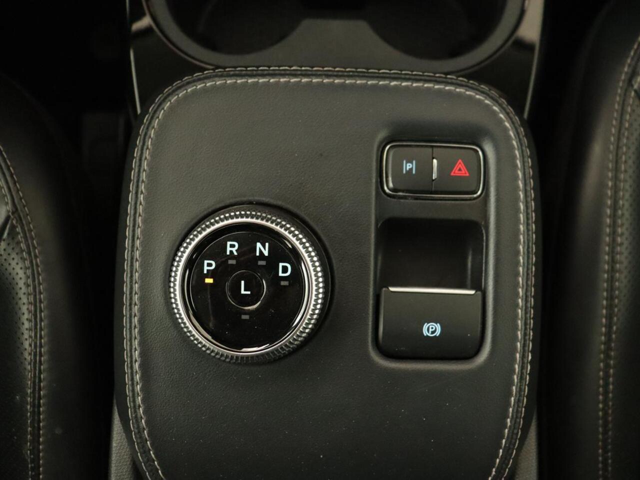 Ford MUSTANG Mach-E RWD 75 kWh | Leder | Stoelverwarming | 360 Camera | Adaptive cruise | B&O Sound | Stuurverwarming | Carplay | Navigatie