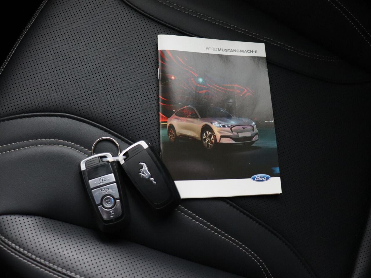 Ford MUSTANG Mach-E Extended RWD 98 kWh SoH 94,3! | ACC | 360° Camera | Panoramadak!