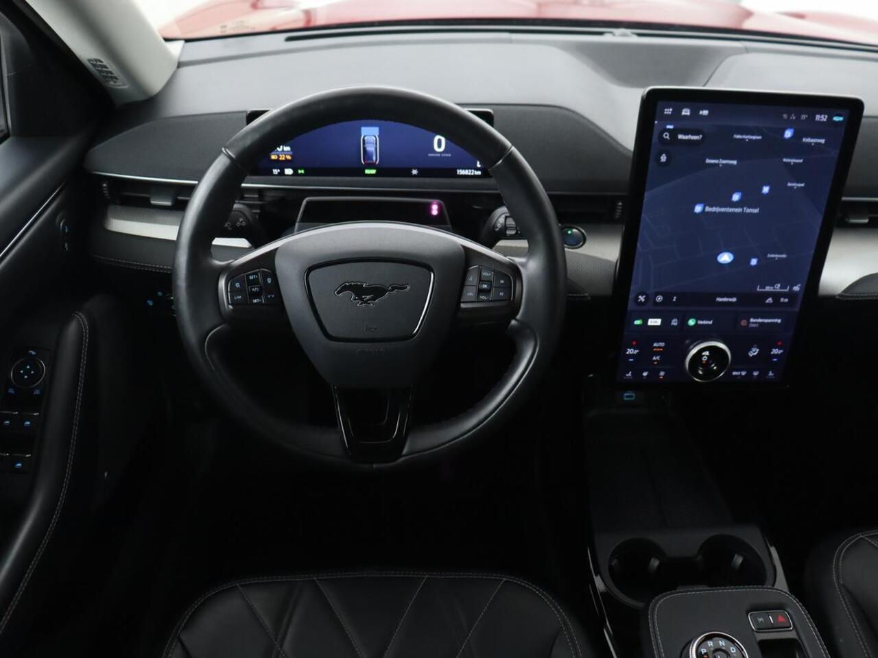 Ford MUSTANG Mach-E RWD 75 kWh | Leder | Stoelverwarming | 360 Camera | B&O Sound | Adaptive cruise | Carplay | Keyless | Navigatie | Stuurverwarming | Full LED | 20'' lichtmetalen velgen