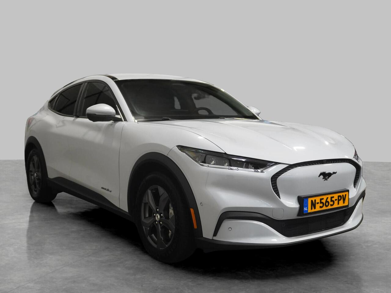 Ford MUSTANG Mach-E RWD 75 kWh SOH 93% | B&O | Adaptive Cruise & Climate Control | Stoel & Stuurverwarming | Carplay | Camera | Orig. NL |
